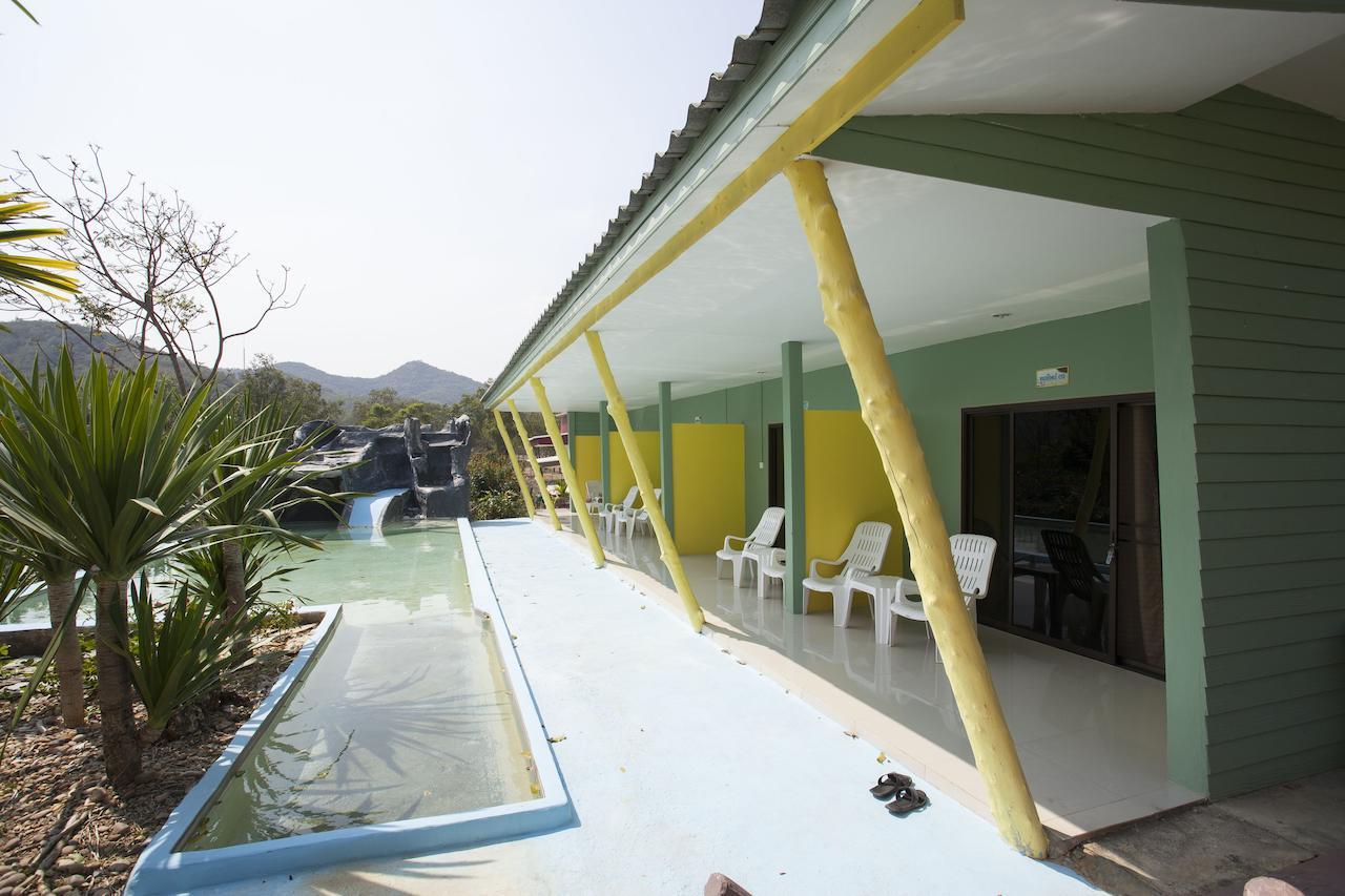 Baanraisooksangchan Kaeng Kachan Exterior foto